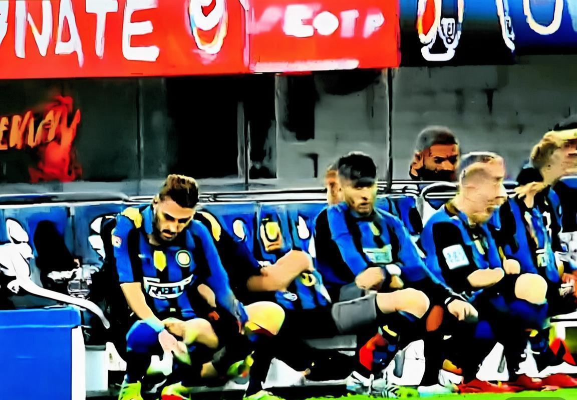 意甲联赛积分榜：罗马登顶，国际米兰德比失利，争冠格局白热化，前四争夺仅差3分